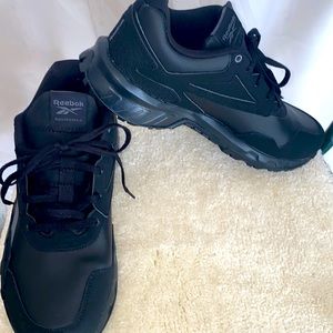 EUC!!!!Mens Reebok Ridgerunner 5.0